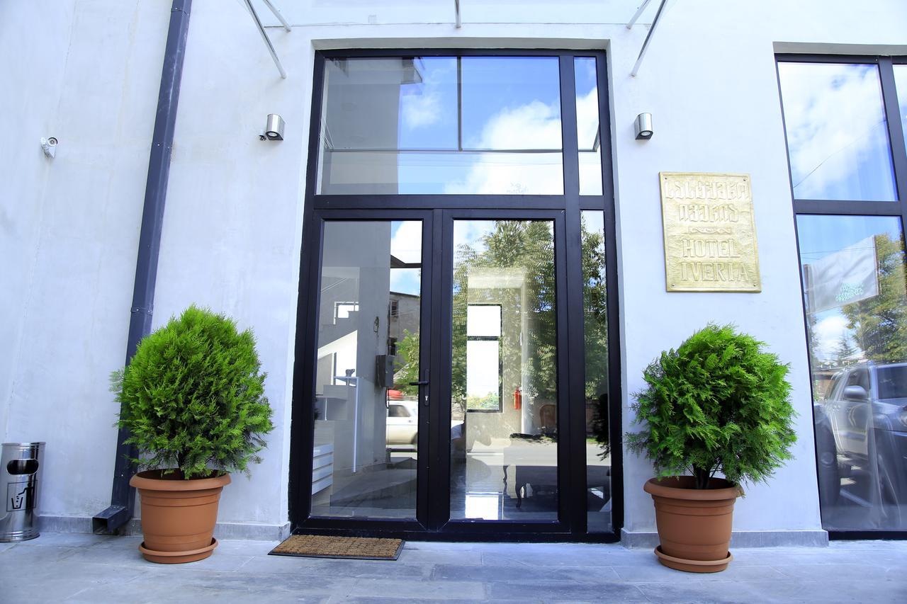 Iveria Hotel Khashuri ภายนอก รูปภาพ